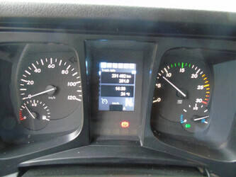 2013-mercedes-benz-antos-1428670-45810864