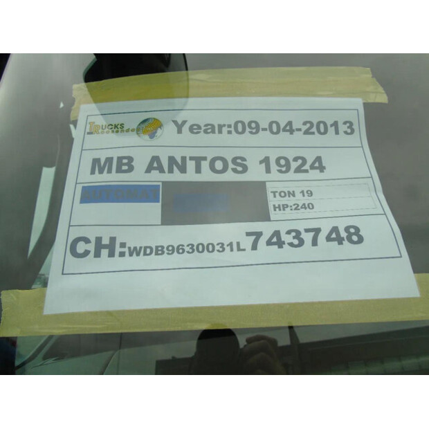 2013 Mercedes-Benz Antos-45810867