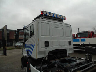 2011-iveco-eurocargo-1428671-45810880