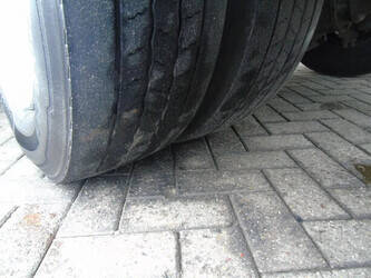 2011-iveco-eurocargo-1428671-45810892