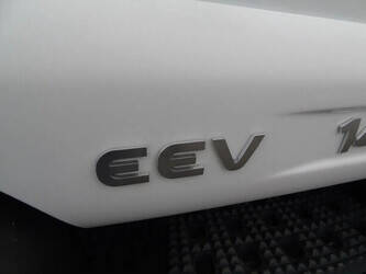 2011-iveco-eurocargo-1428671-45810894