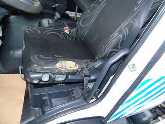 2011-iveco-eurocargo-1428671-45810898