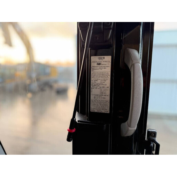 2019 Caterpillar 323-45811098