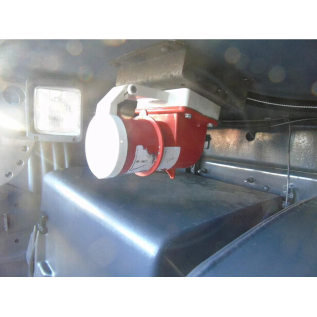 2012 Scania P230-45811252