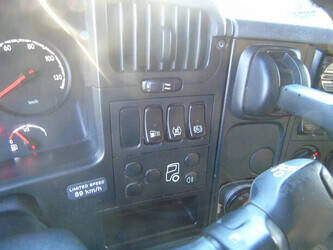 2012-scania-p230-1428679-45811268