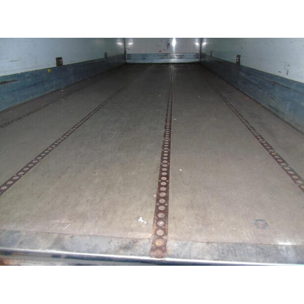 2017 فولفو FH-45811350