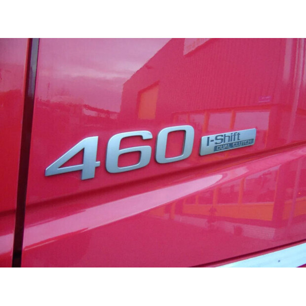 2017 فولفو FH-45811354