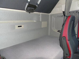 2017-volvo-fh-1428681-45811370