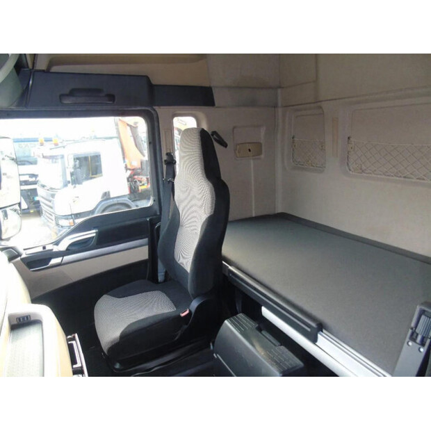 2017 MAN TGX-45811387