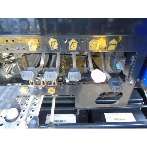 2017 MAN TGX-45811394