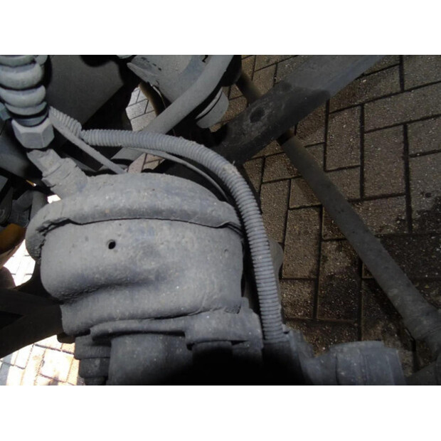 2016 Volvo FL-45811471