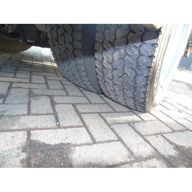 2016 Volvo FL-45811487