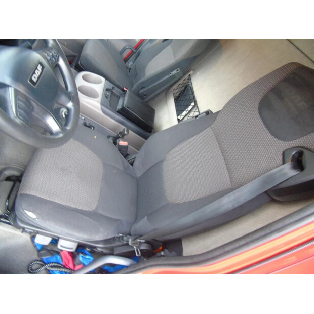 2016 داف LF 220-45811692