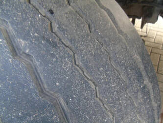 2021-mercedes-benz-actros-45811752