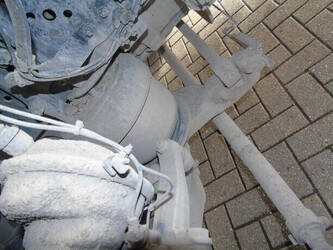 2021-mercedes-benz-actros-45811757