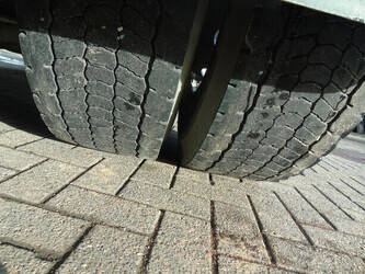 2021-mercedes-benz-actros-45811758