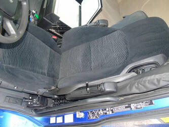 2021-mercedes-benz-actros-45811774