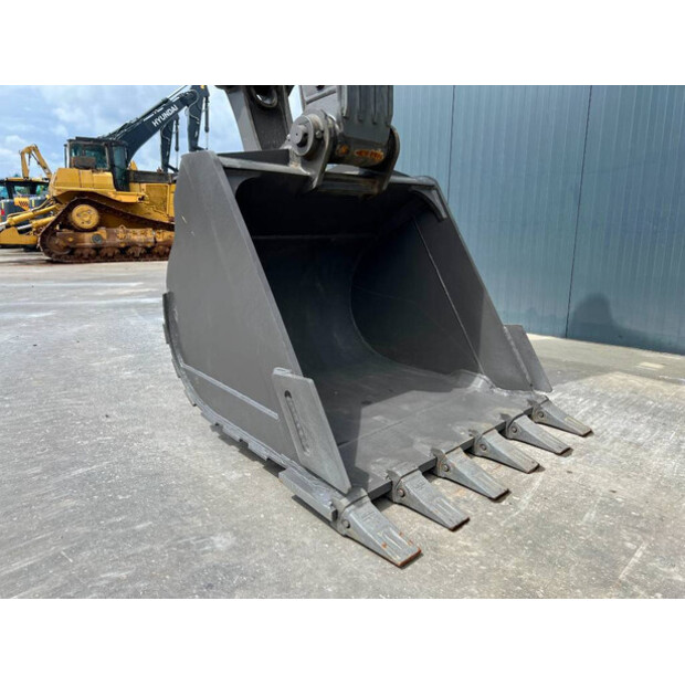 2025 Volvo EC210-45811843