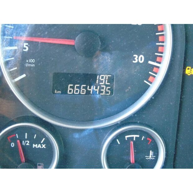 2015 MAN TGX-45812073