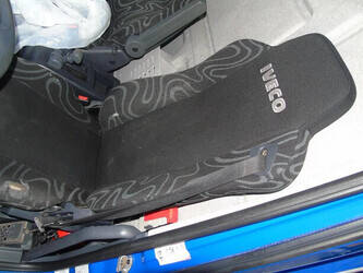 2010-iveco-eurocargo-1428699-45812160