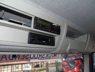 2010-iveco-eurocargo-1428699-45812169