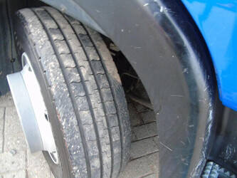 2010-iveco-eurocargo-1428699-45812171