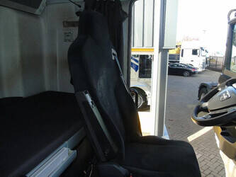 2011-man-tgx-1428702-45812253