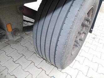 2013-schmitz-cargobull-3-45812426