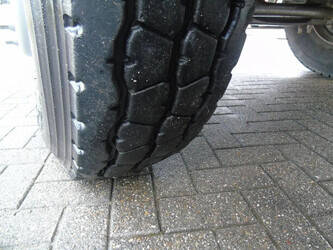 2006-renault-kerax-1428704-45812497