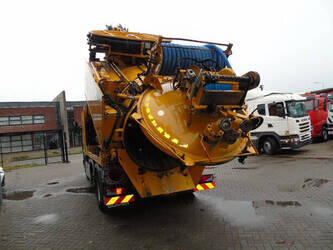 2011-scania-others-1428705-45812526