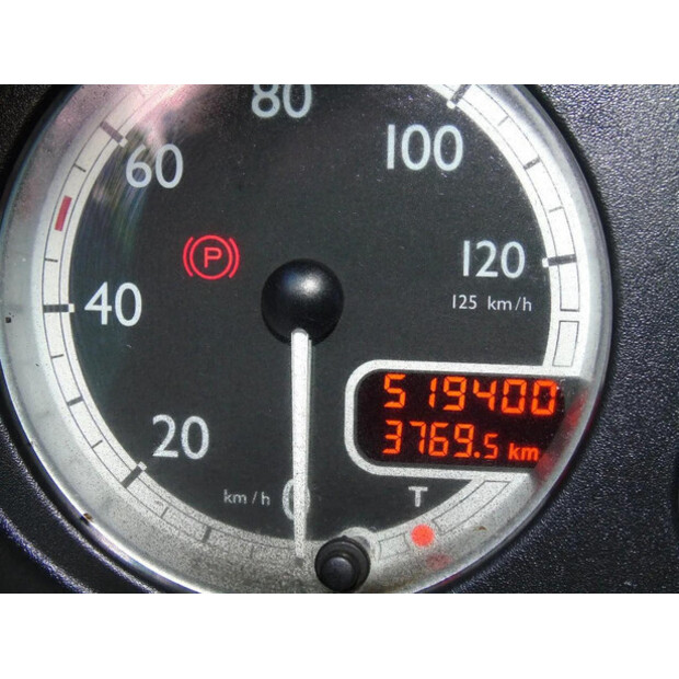 2008 داف CF-45812742