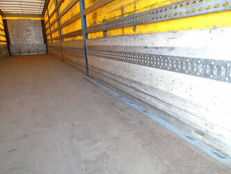 2012-schmitz-cargobull-3-45812798