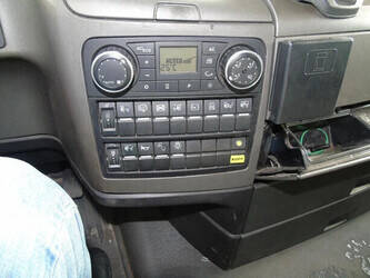 2009-man-tga-1428713-45812868