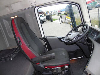2014-volvo-fh500-1428719-45813108