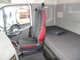 2014-volvo-fh500-1428719-45813114