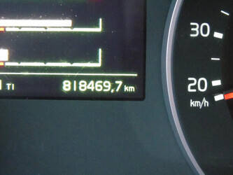 2017-volvo-fh-1428721-45813205