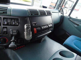 2003-daf-cf-45813301