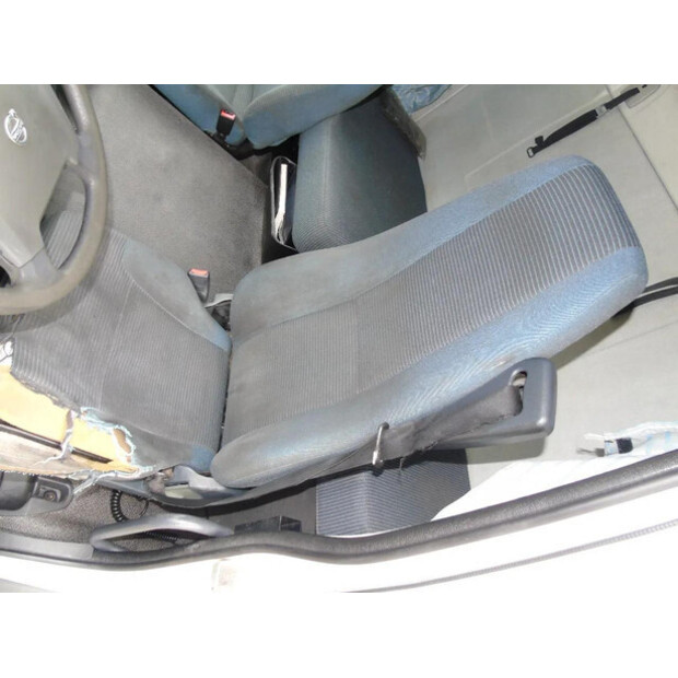 2011 فولفو FL-45813739