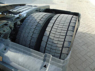 2013-mercedes-benz-actros-1428738-45813894