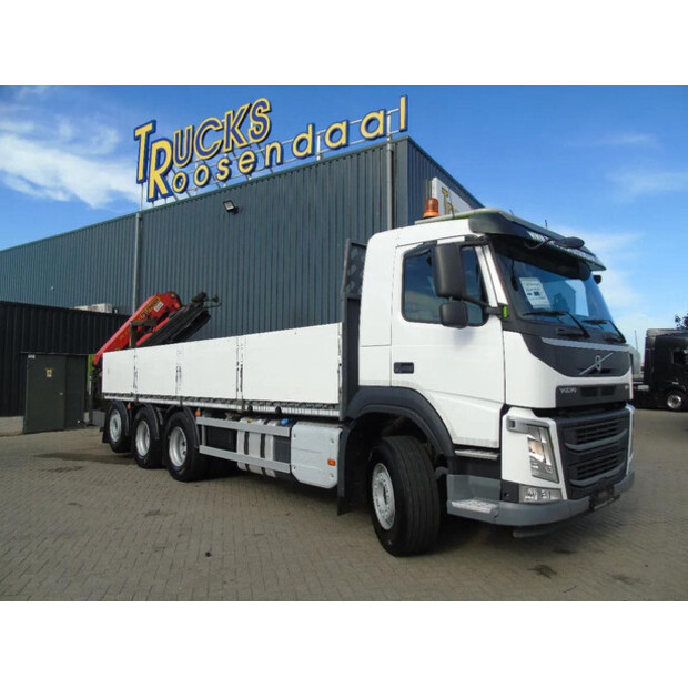 2017 فولفو FM-45814163