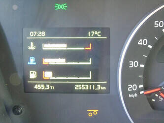 2017-volvo-fm-1428745-45814195