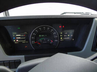 2017-volvo-fm-1428745-45814197