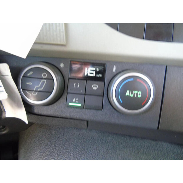 2017 فولفو FM-45814218