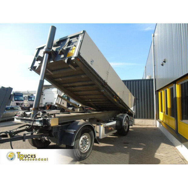 2010 لاج OTHERS-45814305