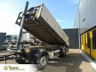 صورة ل مقطورات إغراق 2010 لاج OTHERS