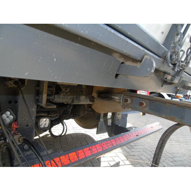 2010 لاج OTHERS-45814316