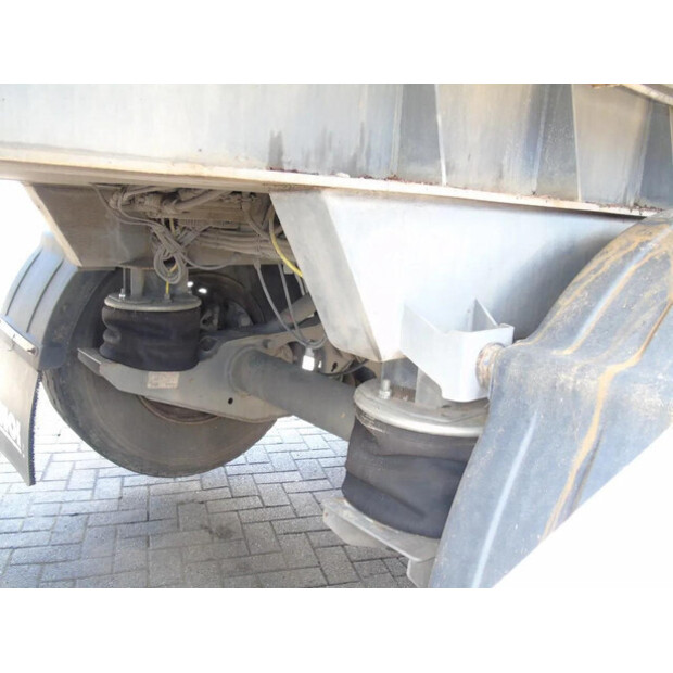 2013 إم أو إل OTHERS-45814372