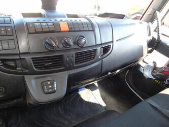 2017-iveco-eurocargo-1428756-45814525