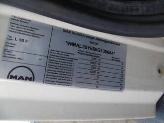 1999-man-8-163-1428759-45814628