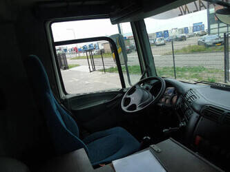 2005-daf-cf-1428760-45814652